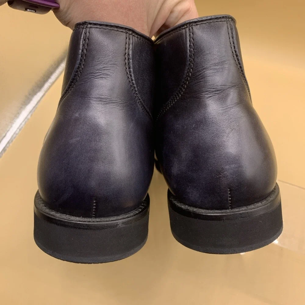 John Varvatos light moderate